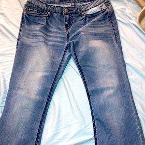 Boot cut jeans